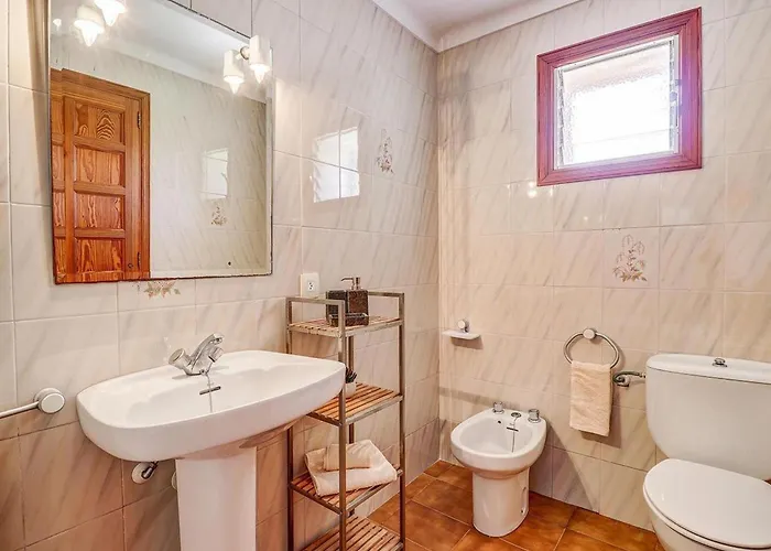 Dom wakacyjny Joan Mit Privatem Pool By Interhome *