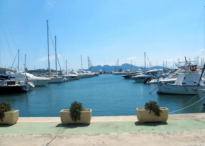 Joan Mit Privatem Pool By Interhome